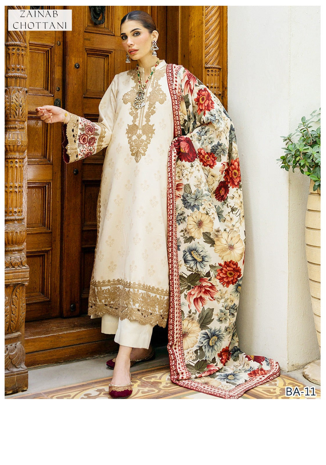 3 PIECE EMBROIDERER LAWN EID COLLECTION