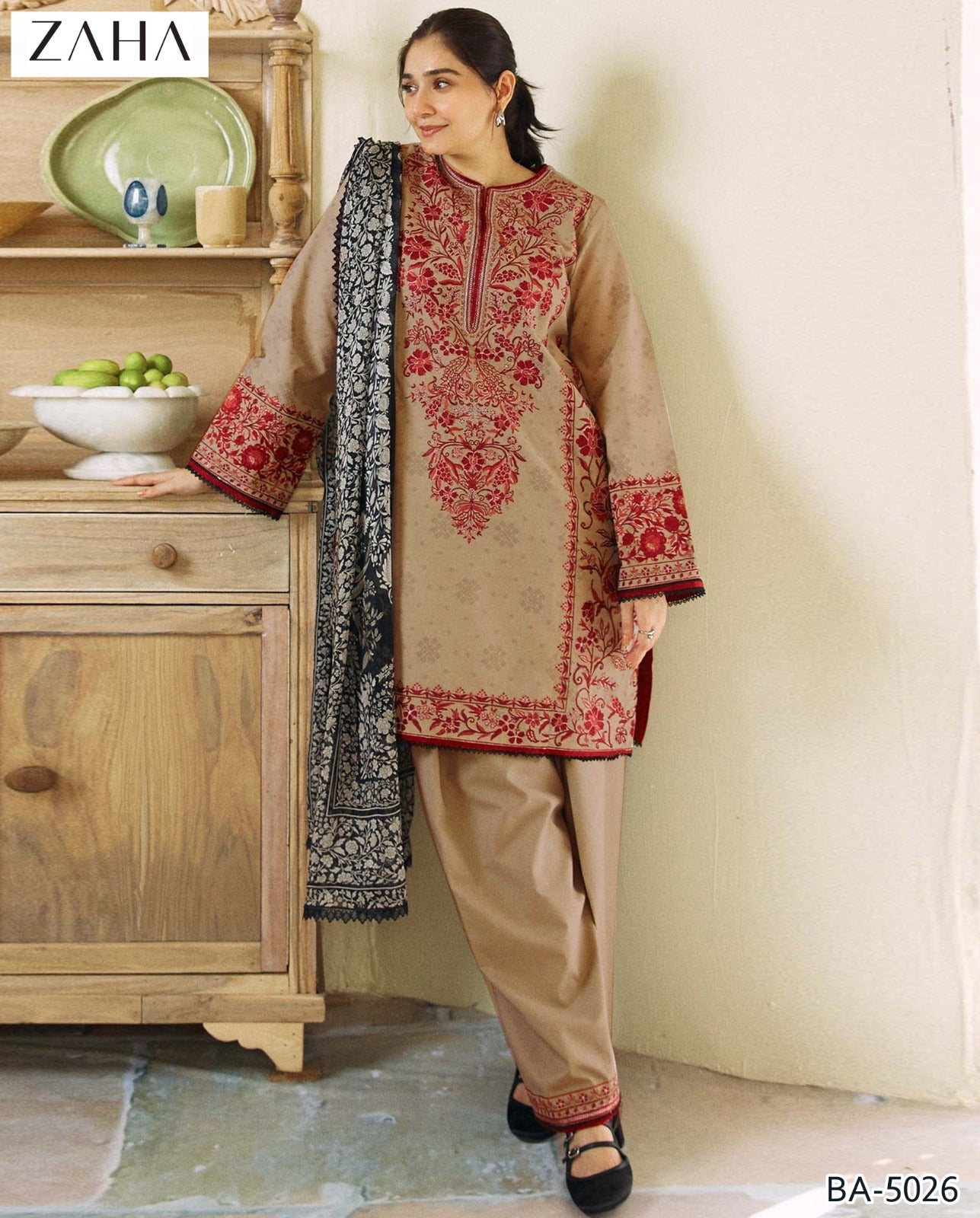 3 PIECE EMBROIDERER LAWN EID COLLECTION